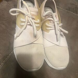 Stylish Cream and light pink Sneakers